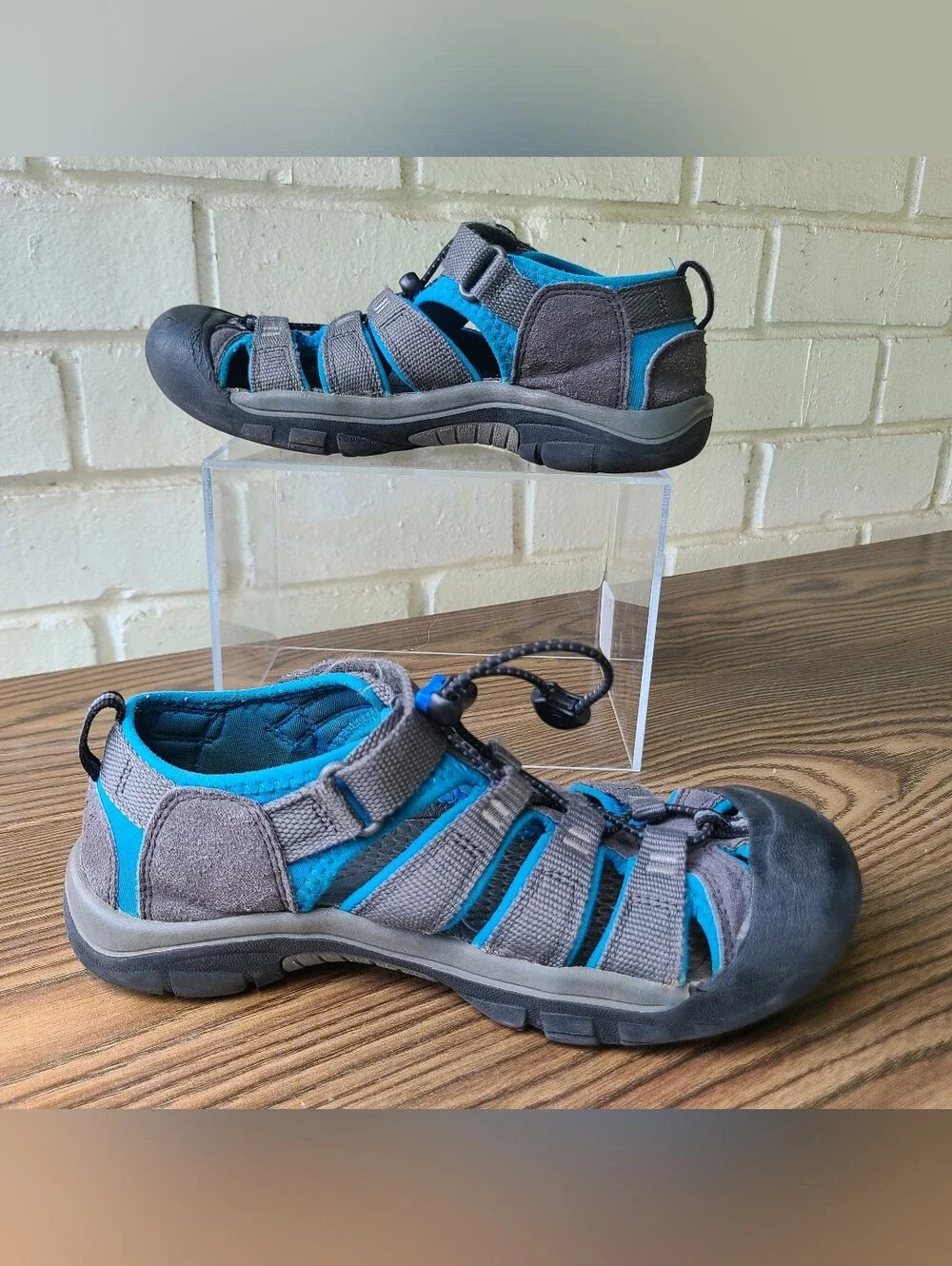 KEEN Newport H2 Water Sandals, Kids size 4